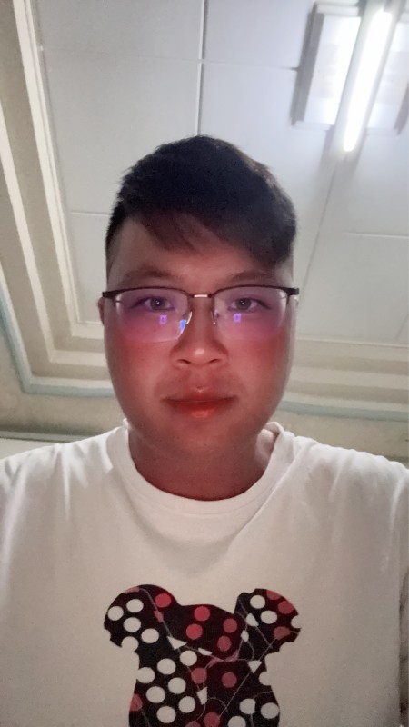 阿虎的小店舖